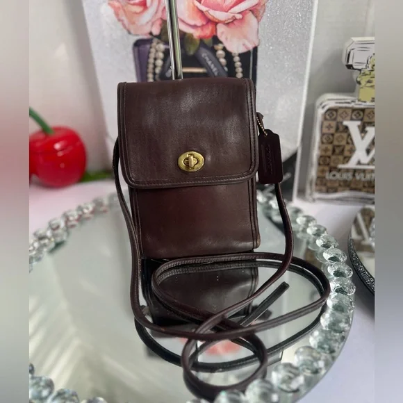 Coach Vintage Scooter Brown leather crossbody bag - Picture 1 of 6
